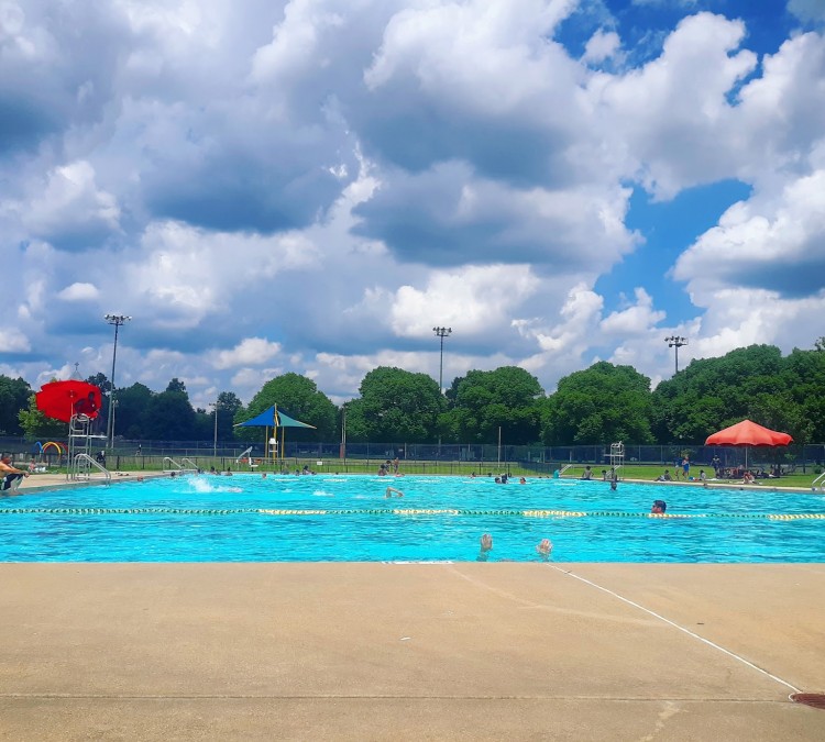 patterson-park-swimming-pool-photo
